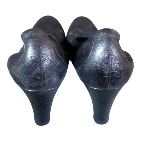 Donald J. Pliner Elegant Black Women's Timeless Elastic Opening Heels 9 1/2 - Picture 3 of 10